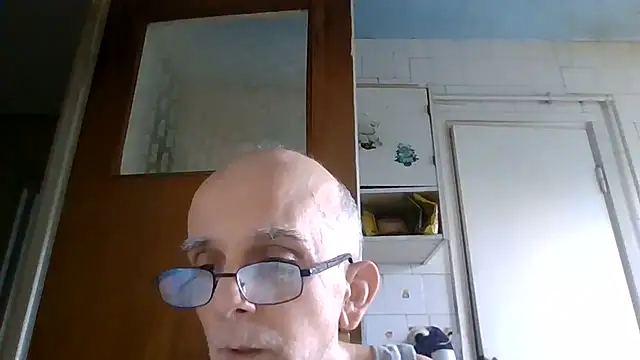 mariusica1@xh webcam