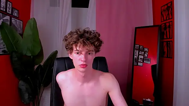 LukeSweet webcam