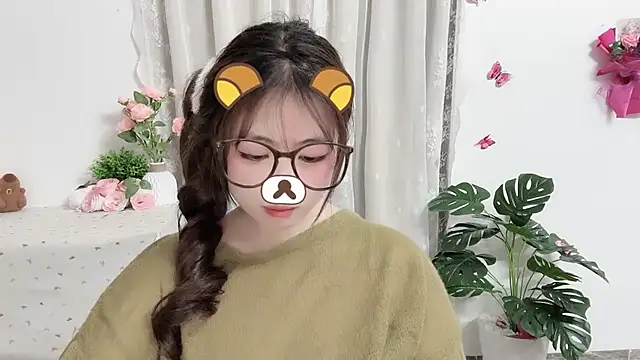 MIJ-Uwuu webcam