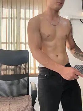 Alexander_ferre webcam