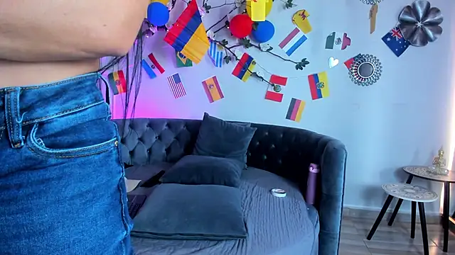 Mia_Davis__ webcam