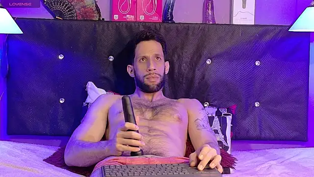 Karim_mansur webcam