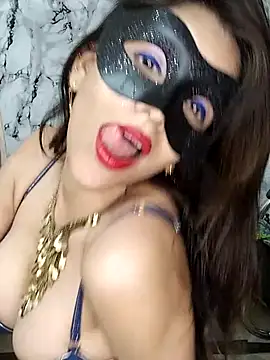 lovelyrosewifey webcam