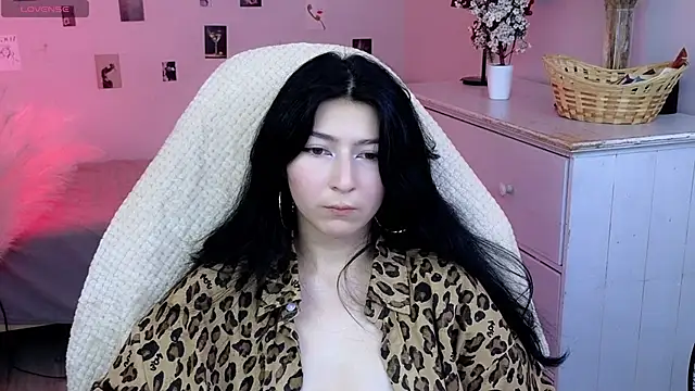 Vanessa_LimX
