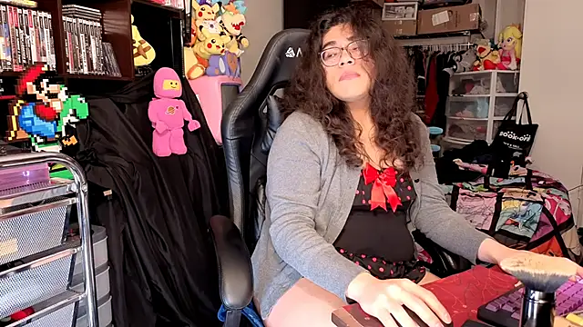 ShinyCherub webcam