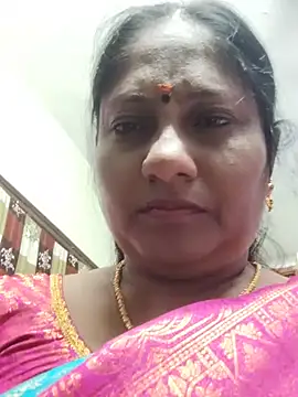 yamini1431 live sex cam