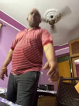 Dick_6inches_Delhi webcam