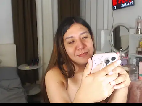 stellahugeX webcam