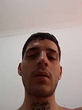 boy_max_latin webcam