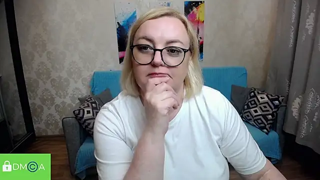 MeowMilf webcam