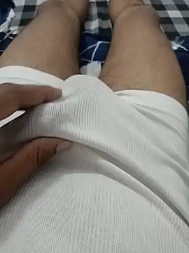 Rocky-badboy_cum4me webcam