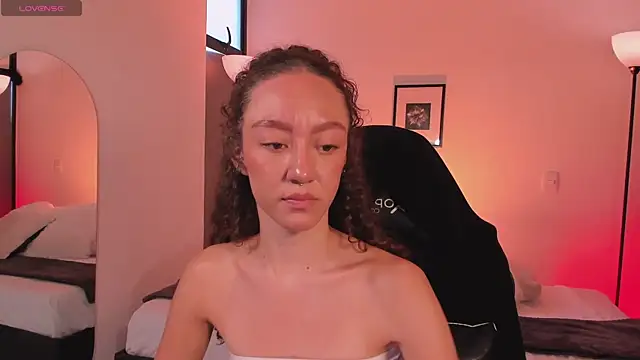ChloeMoreti webcam