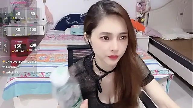 miaomiao-99 webcam