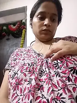 meloni_71 (F young) - I am Trisha gift 🎁 me home