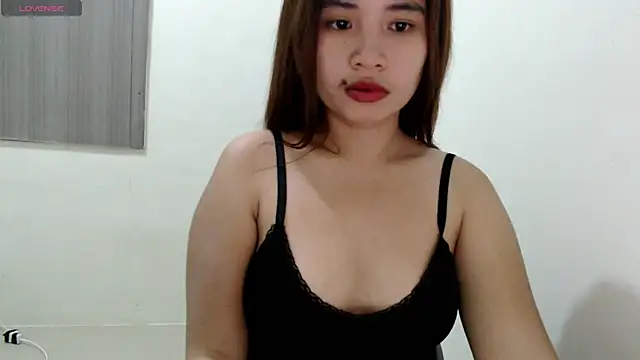 slutty_lauraxx - Slutty_Lauraxx's free webcam - UK Sex Cams