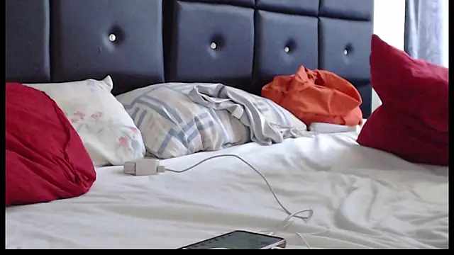 SashaBrianna99 webcam
