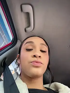 Isabella-Teen webcam