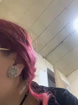 MeraSecretXXX webcam