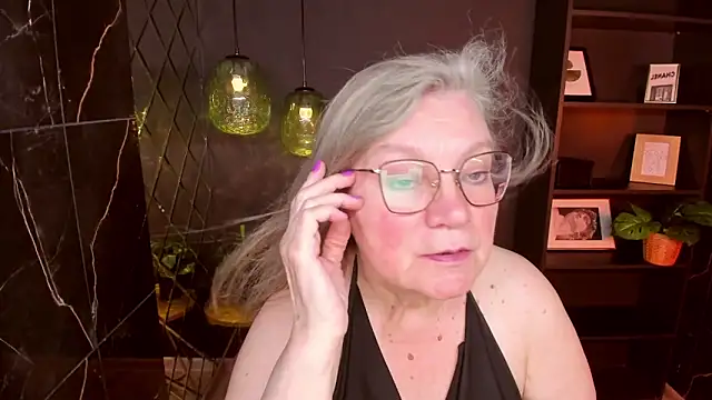 NataliMellow webcam