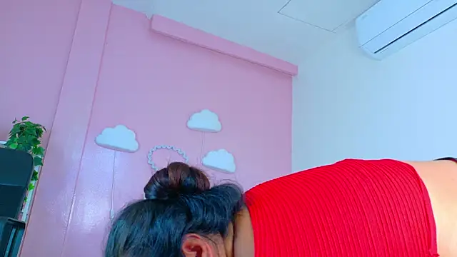 SeleneGibson__ webcam