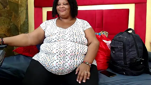 Exoticbigmandy webcam