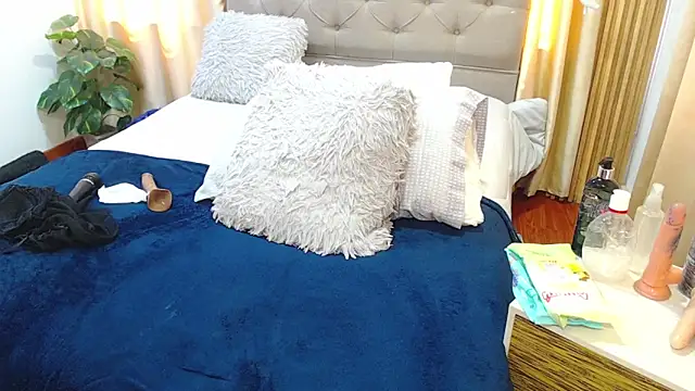 sasi_luna webcam