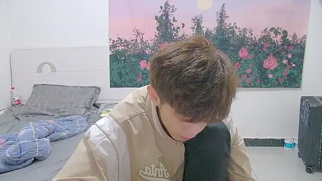 paofu-001 live cam on StripChat