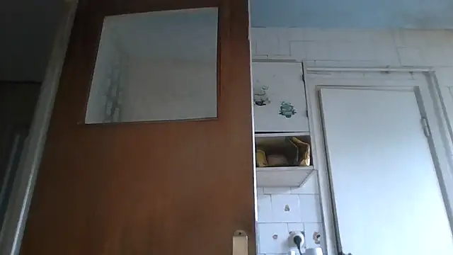 mariusica1@xh webcam