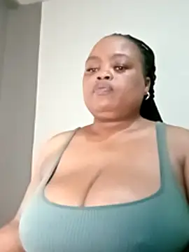 hugemelonsxxx webcam