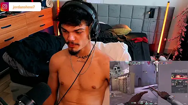 JordanShow webcam