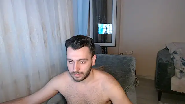 handsomeee04 webcam