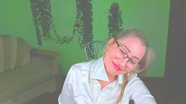 Habibi_Honeyy webcam