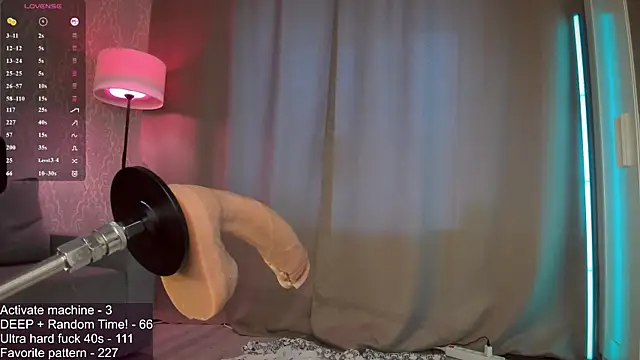 Juicy_Vikki webcam