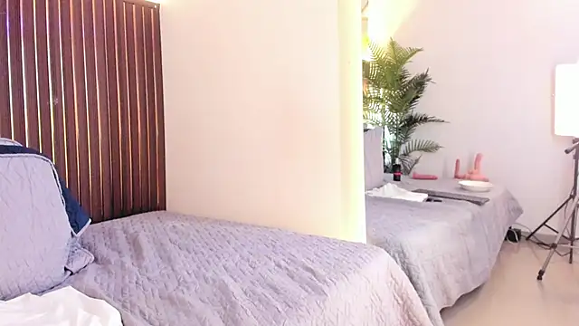 HoneyMilf_ webcam