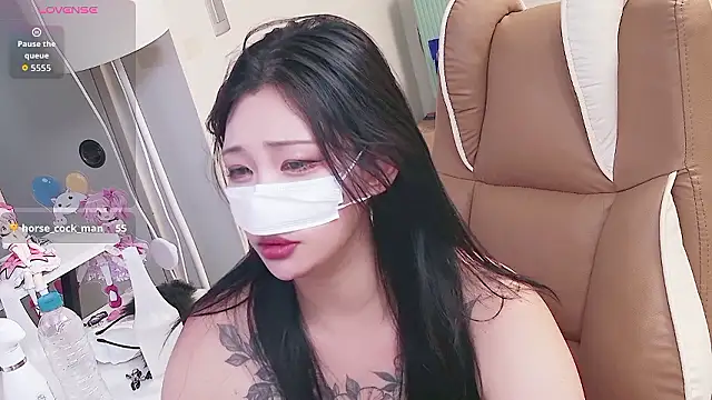 Milk_Sola webcam