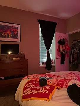 prettyprofessorpeach webcam