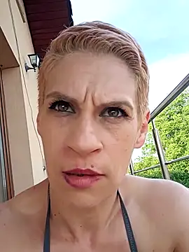 KittyDesiree webcam