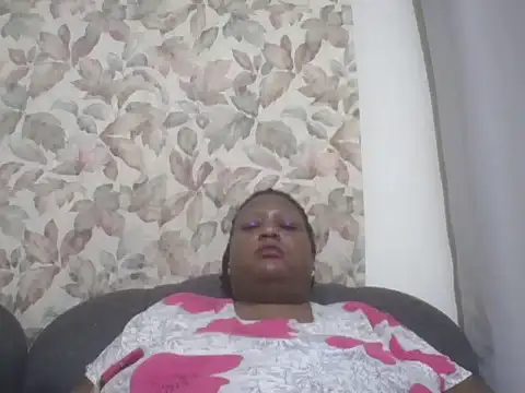fat_ebonyqueen webcam