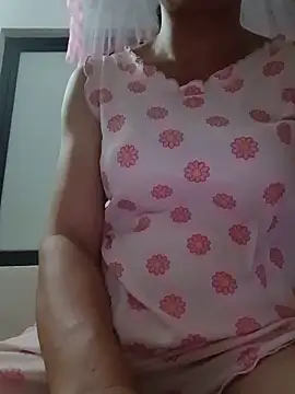 -Maya-a webcam