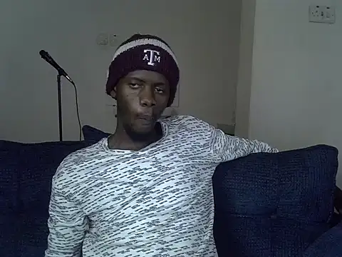 Thee_Biggest webcam