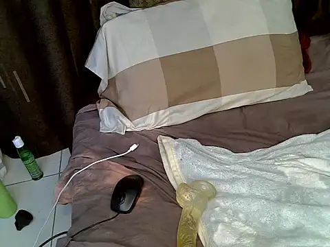 slim_mee webcam