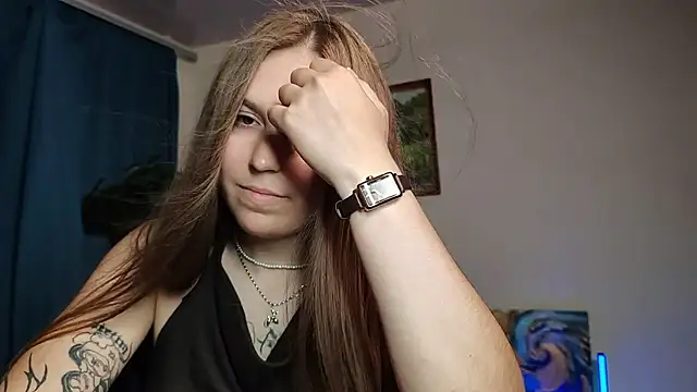 dainacampagnini (F teen) - show legs😜