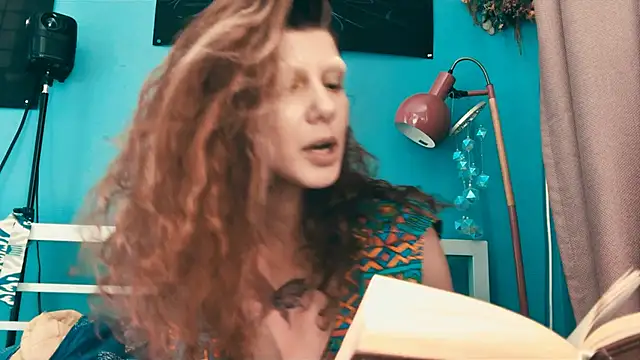 VivienDarkbloom webcam