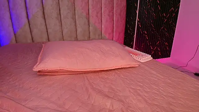 agath_69 - Agath_69's free webcam - UK Sex Cams