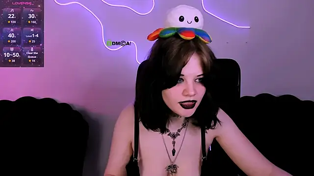 nikki_kiss_ webcam
