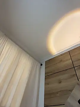 MiaBlonde1 webcam