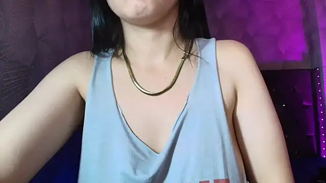 AnnaliOlsenX webcam