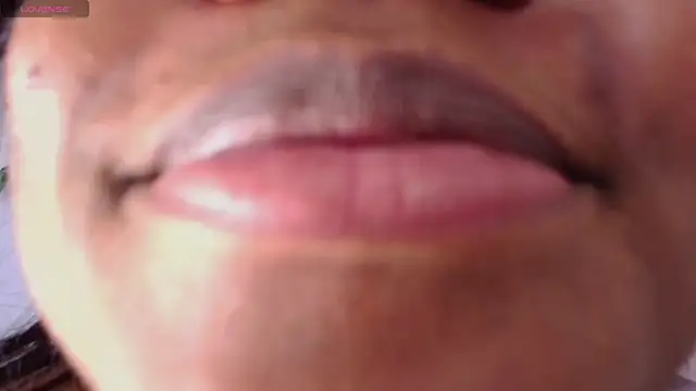 Daphnewalker__ webcam