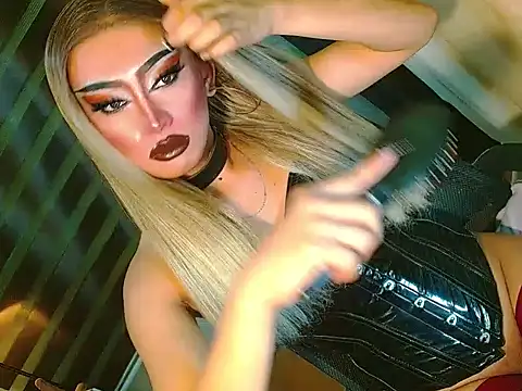 HOLLYWOOD_QUEEN_88 webcam