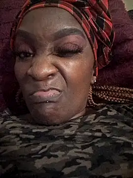 SexyDarkChoklit webcam